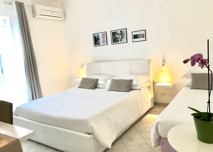 Ma&mi Гостевой дом Чефалу