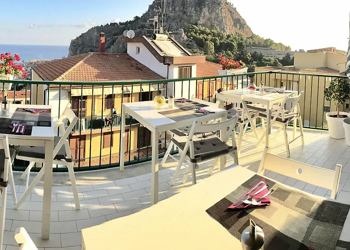 Ma&mi Гостевой дом Чефалу