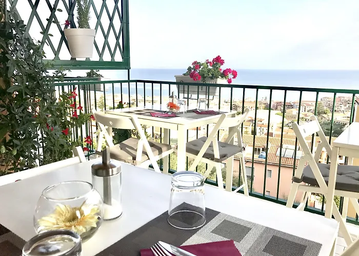 Ma&mi Гостевой дом Чефалу